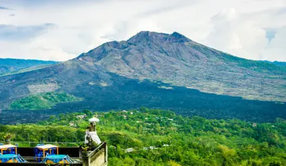 BALI – JAKARTA-PUNCAK PACKAGE TOUR – INDONESIA