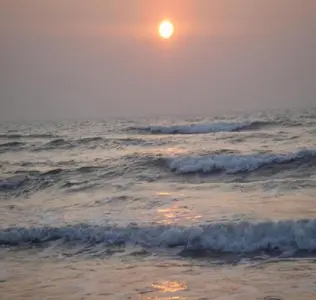 Dhaka – Cox’s Bazar – Dhaka Tour Package(Non AC)