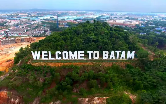 Batam ( Indonesia) and Singapore Package Image