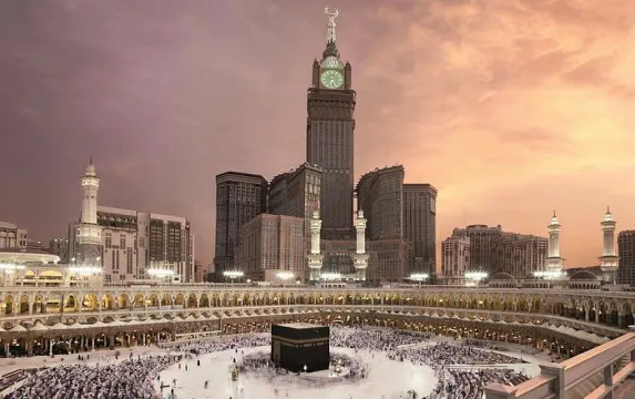 Best Umrah Group Package From Bangladesh Image